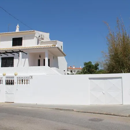 Moradia Com Piscina Privada Para Ferias Em Algarve